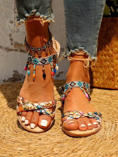 Vacation-Ready Beaded Flat Sandals: Stylish Solid Color for Women and Students