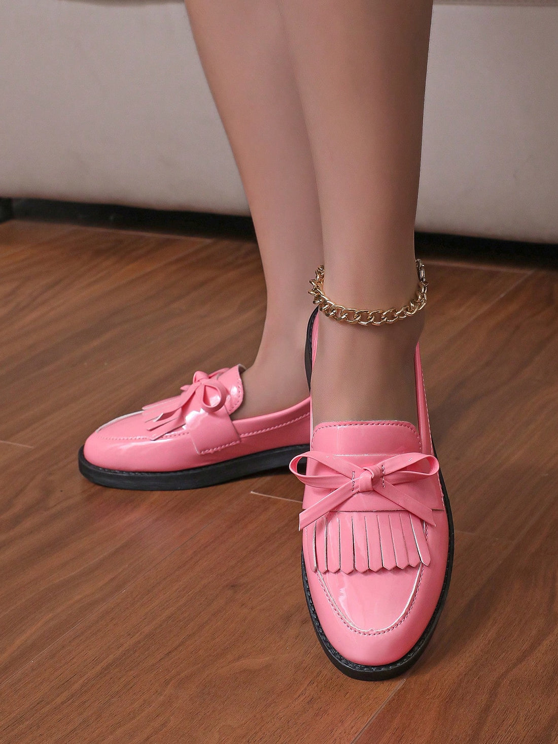 These Chic and Comfortable Women's Black Slip-On Loafers are perfect for any occasion. The bow design adds a touch of elegance while the slip-on style ensures easy and comfortable wear. Made with high-quality materials, these loafers are both stylish and durable. Elevate your wardrobe with these versatile and timeless shoes