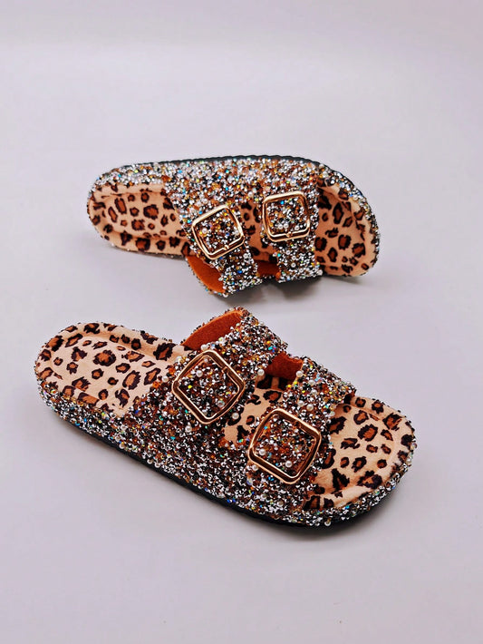 Black Sequined Flat Slippers: Your Must-Have Holiday Home and Beach Companion