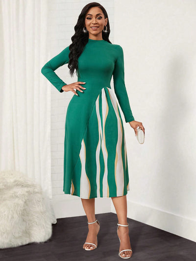 Chic Color Block Striped Long Sleeve Dress for Fashionable Ladies