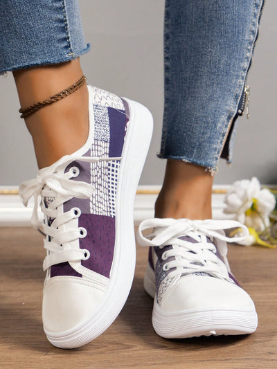 Colorful Canvas Skate Shoes: Outfit Essentials for Trendy Outdoor Activities