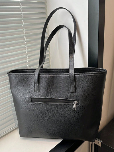 Versatile Chain-Decor Tote Bag: The Perfect Travel and Everyday Companion