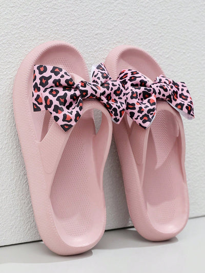 Summer Chic: Leopard Print Bow Tie Flip Flops for Ultimate Comfort and Style