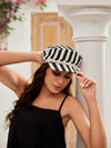 Chic Striped Beret: The Perfect Accessory for Women