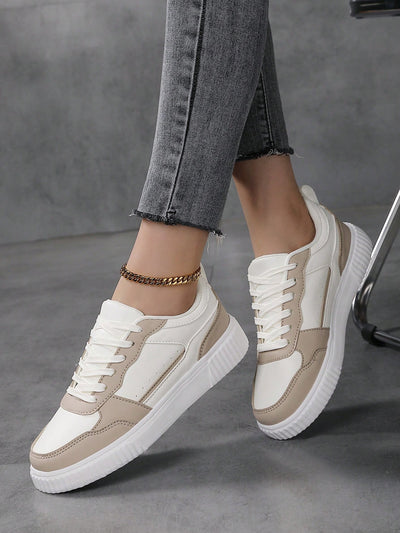 Chic and Comfy: Minimalist White Lace-Up Skate Shoes for Women