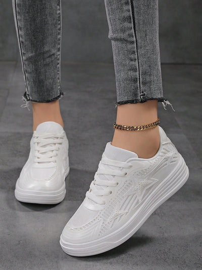 Chic and Comfy: Minimalist White Lace-Up Skate Shoes for Women