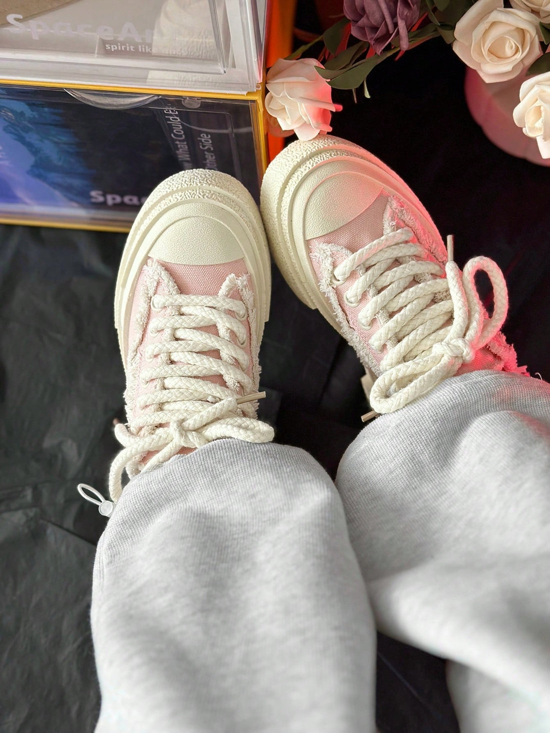 Experience ultimate comfort in these large size low-top canvas <a href="https://canaryhouze.com/collections/women-canvas-shoes?sort_by=created-descending" target="_blank" rel="noopener">sneakers</a>. Designed specifically for women's feet, these sneakers feature an anti-slip sole to provide extra stability and reduce the risk of falls. Perfect for everyday wear, these sneakers offer both style and function for all-day comfort.