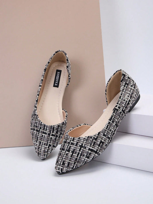 Chic and Charming: Women's Pointed Toe Slip-On Flats for Work, Party, Shopping, and School