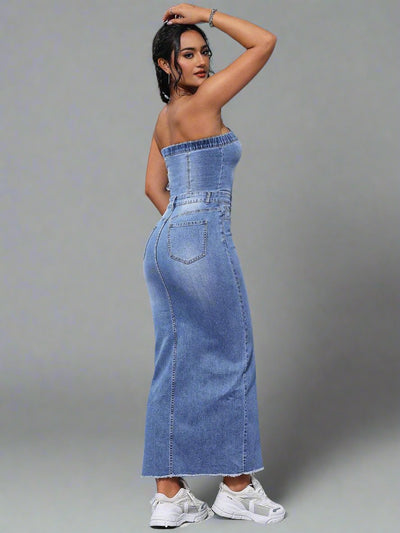 Chic and Sexy: Sleeveless Denim Maxi Dress with Slit and Bodycon Fit