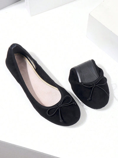 Step into Style: Women's Casual and Comfortable Lightweight All-Season Black Faux Suede Butterfly Knot Round Toe Flat Shoes