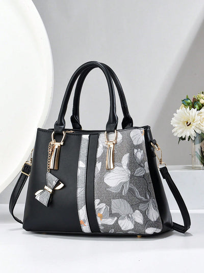 Chic and Stylish: Large Capacity Printed Crossbody Bag with Three Layers of Pockets