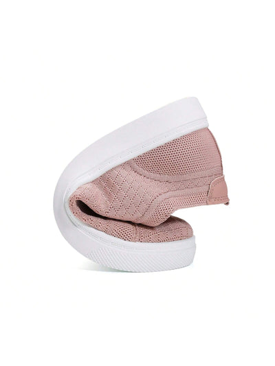 Comfort and Style Combined: Women's Breathable Slip-On Boat Loafers