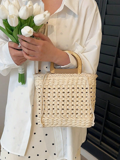 Summer Chic: Handwoven Wooden Handle Straw Beach Bag