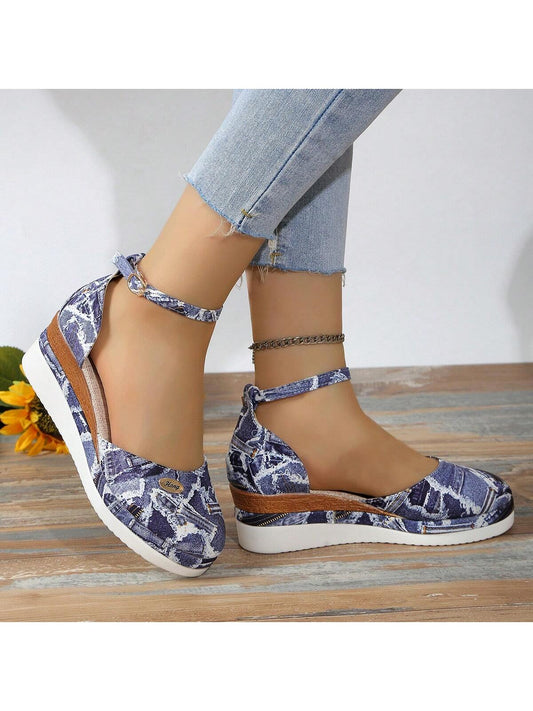 Chic and Comfortable Spring/Summer Plus Size Sandals: Breathable, Anti-Skid, and Lace-Up Design