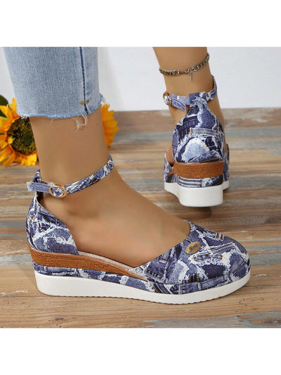 Chic and Comfortable Spring/Summer Plus Size Sandals: Breathable, Anti-Skid, and Lace-Up Design