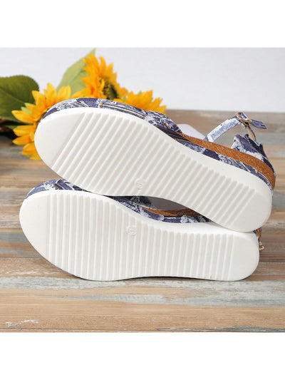 Chic and Comfortable Spring/Summer Plus Size Sandals: Breathable, Anti-Skid, and Lace-Up Design