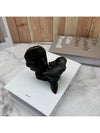 Abstract Kiss Lover Figurine: A Romantic Touch for Home Decor