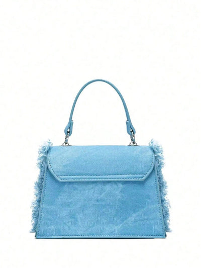 Chic Minimalist Fringe Mini Bag - Stylish Square Crossbody with Chain Strap in Blue