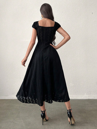 Elegant Summer Chic: Women's Square Neckline Cap Sleeve Long Dress