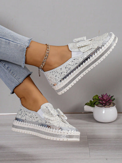 Diamond Encrusted Plus Size Sports Shoes: Butterfly Flower Stitching Edition