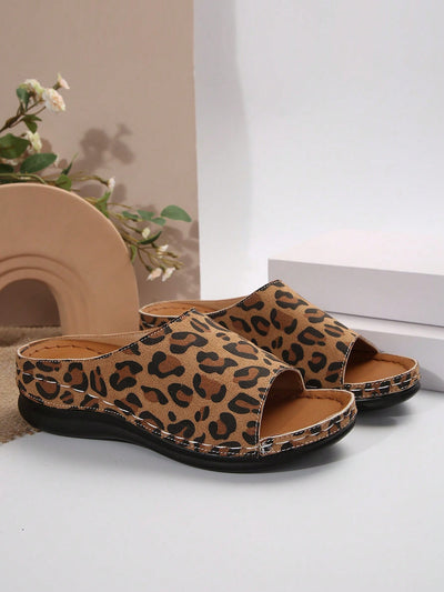 Leopard Print Summer Mules: Elevate Your Beachwear Style