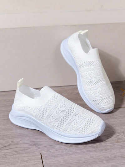 Stylish & Sporty: White Knitted Lightweight Running Shoes for Women