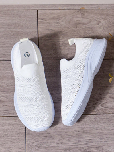 Stylish & Sporty: White Knitted Lightweight Running Shoes for Women