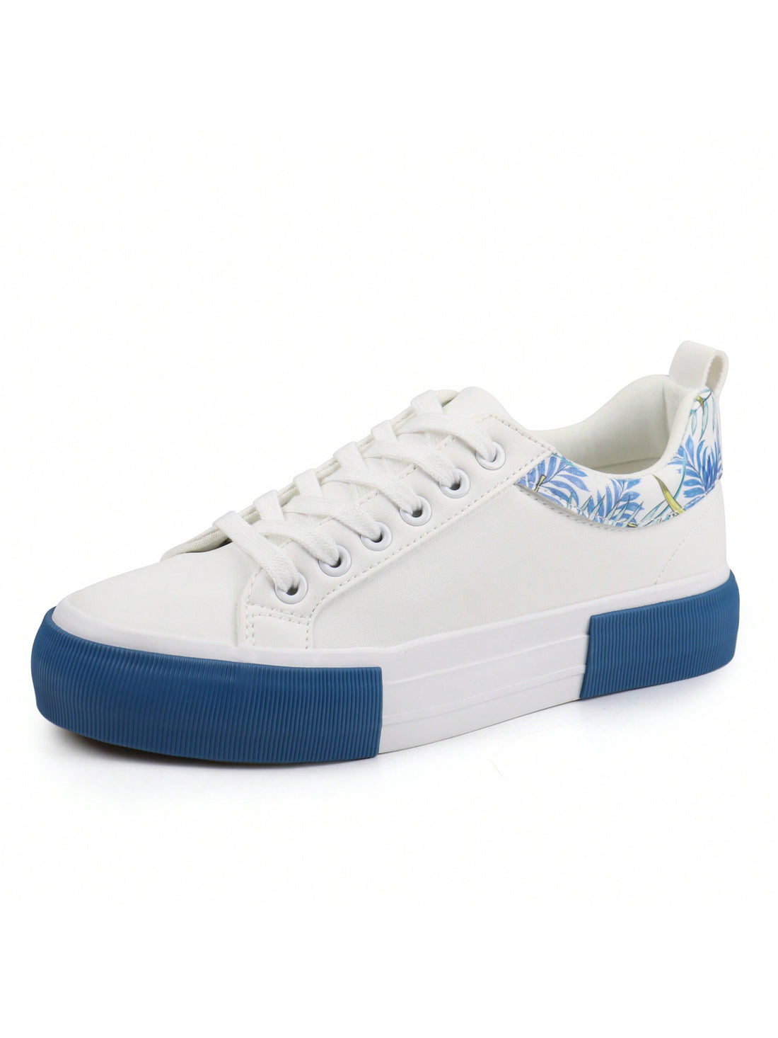 Elevate your style with our Chic Summer Outdoor Platform <a href="https://canaryhouze.com/collections/women-canvas-shoes?sort_by=created-descending" target="_blank" rel="noopener">Sneakers</a>, designed to keep you both fashionable and comfortable. With a trendy platform design and durable construction, these sneakers are perfect for any outdoor adventure. Stay stylish and comfortable with every step.