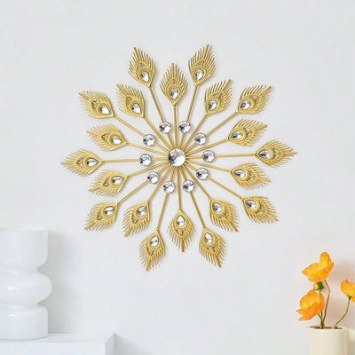 Artistic Metal Wall Hanging Ornament: Creative Home Decor for Living Room and Dining Room