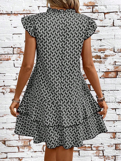 Geometric Summer Chic: Women's Tie Collar Ruffle Hem Dress