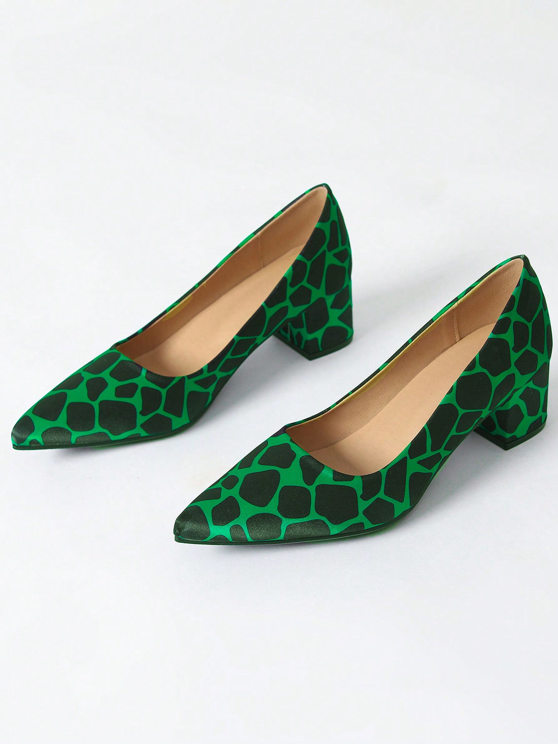 Introducing the Dazzling Summer Charm <a href="https://canaryhouze.com/collections/women-canvas-shoes?sort_by=created-descending" target="_blank" rel="noopener">High Heels</a>! Elevate your style with these elegant and chic shoes featuring a shallow mouth design and thick heel for added comfort. Perfect for any summer occasion, these heels are sure to be a showstopper. Experience the perfect blend of fashion and function with our high quality materials.