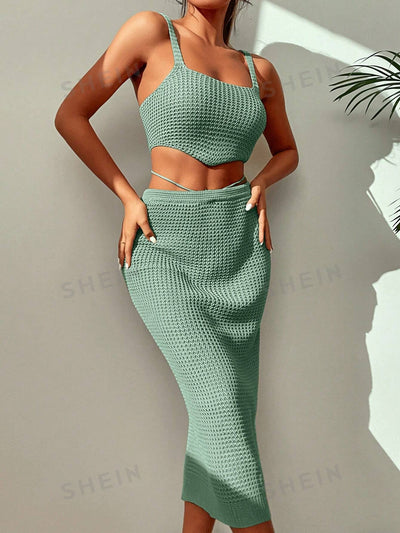 Beach Chic: Knit Cropped Vest and Cover-Up Skirt Set for Summer Fun