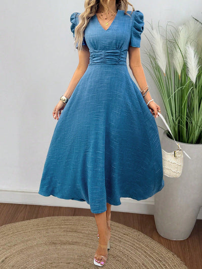 Flirty and Feminine: Women's Puff Sleeve Waist-Cinched Dress