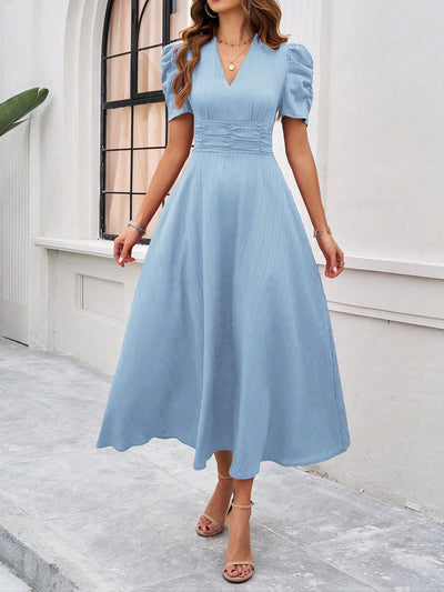 Flirty and Feminine: Women's Puff Sleeve Waist-Cinched Dress