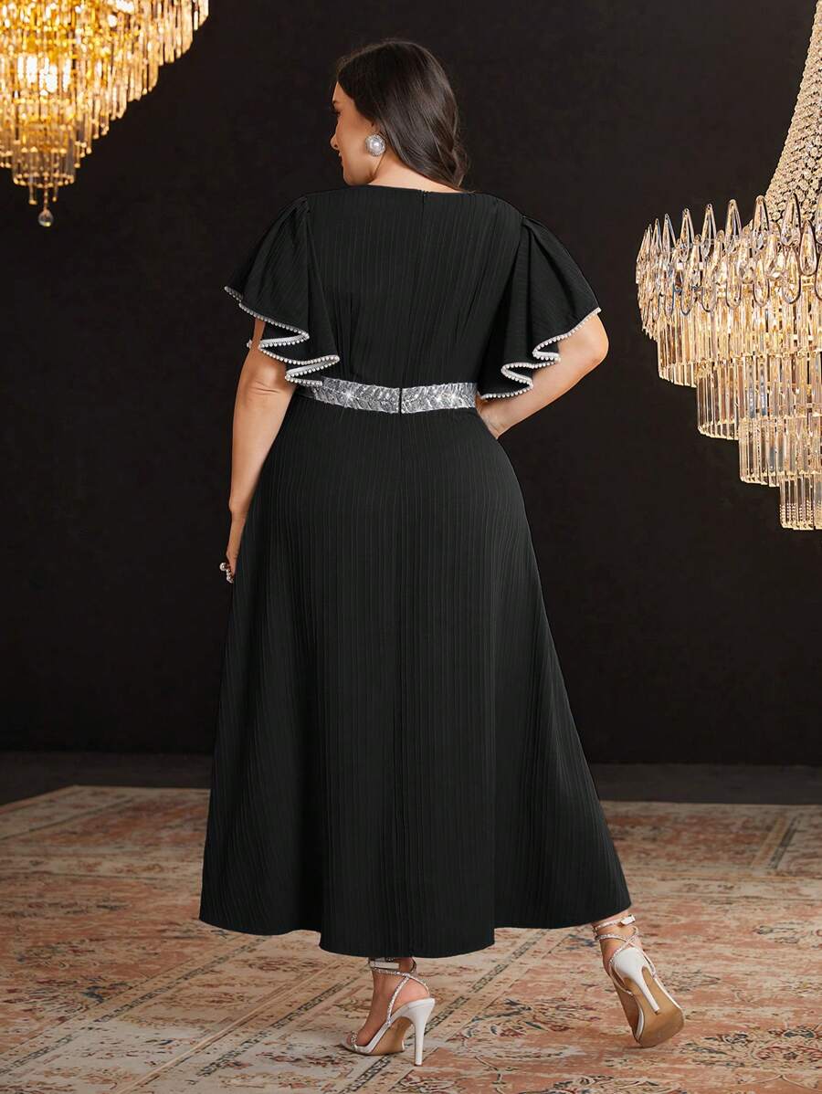 Turn heads with this playful yet elegant plus-size dress, featuring dazzling sequin patchwork that catches every light. The flounce trim adds a flirty touch, while short sleeves keep it breezy and comfortable. Perfect for dancing the night away or making a sparkling entrance at any event. Celebrate your curves with style and a hint of shimmer!