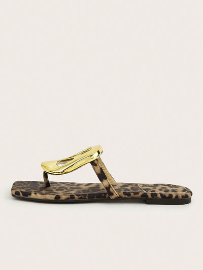 The Perfect Party Vacation Footwear with Snake Pattern Red Square Toe Slipper