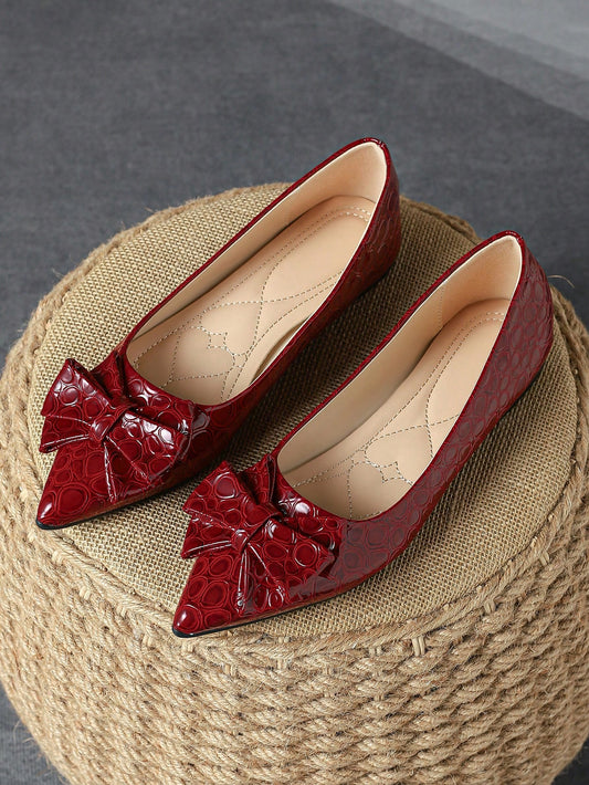 Experience the perfect blend of style and comfort with our Rose Red Bowknot Flat Shoes. Made with a stylish red bowknot detail, these versatile shoes are perfect for any occasion. From a day at the office to a night out with friends, these shoes will keep you looking and feeling your best.