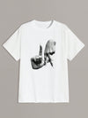 Men's Eye-Catching Gesture Print Drop Shoulder Tee