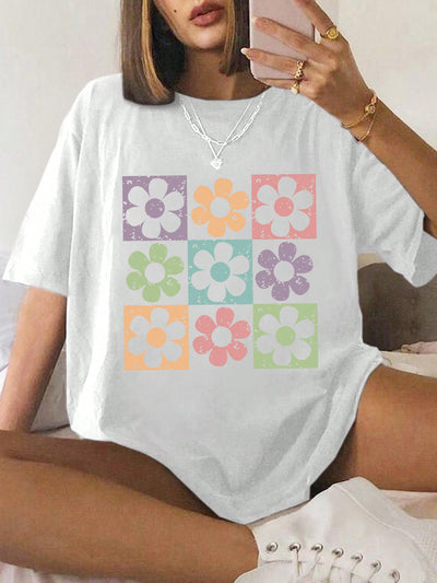 Summer Blossom: Women's Floral Print Casual T-Shirt