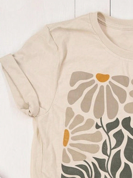 Chic Nature-Inspired Plant Print Round Neck T-Shirt for Women