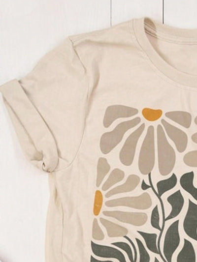 Chic Nature-Inspired Plant Print Round Neck T-Shirt for Women