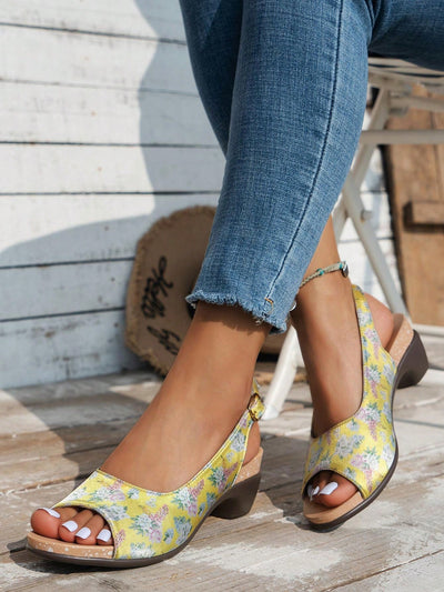 Blooming Beauty: Summer Flower Fabric Women Sandals