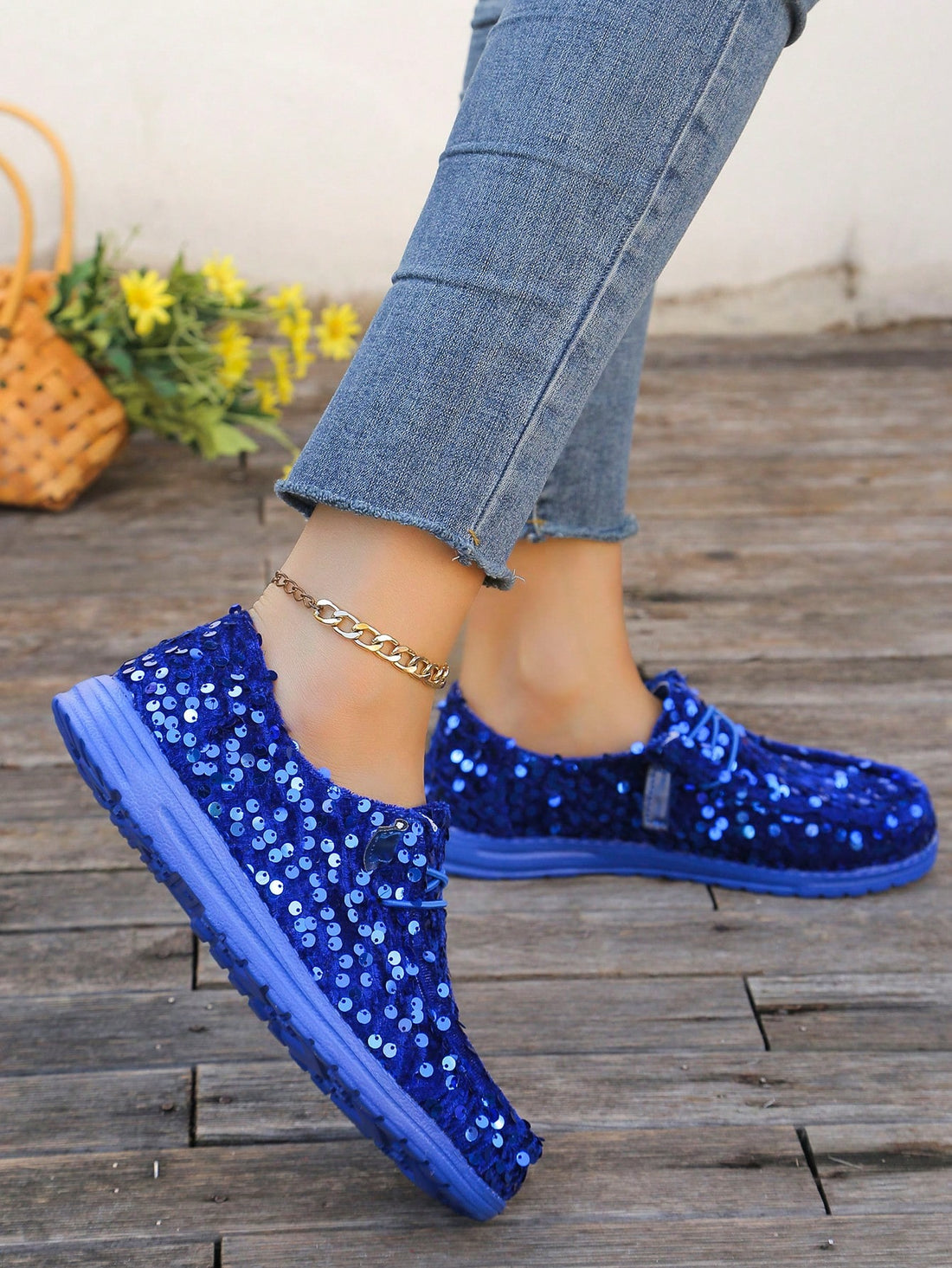 Elevate your style and comfort with Step into Style: Women's Lightweight Casual Sports Shoes. Perfect for every season, these shoes offer a lightweight design and casual feel for all-day wear. Experience the perfect balance of fashion and function with every step.