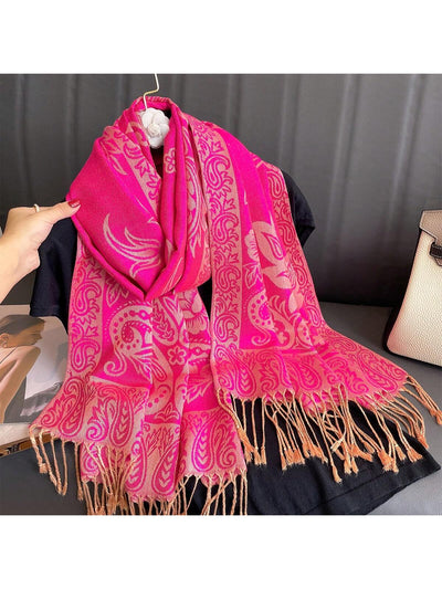 Chic Jacquard Scarf: The Perfect Festive Wear Accessory for All Seasons