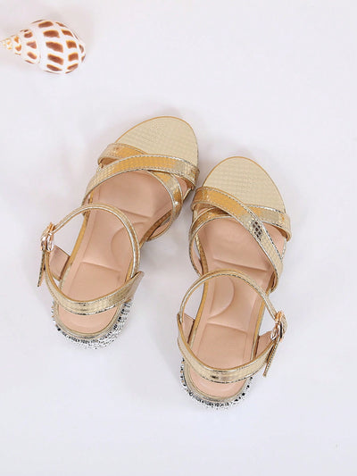 Chic Checkered Pattern High Heeled Sandals: Must-Have for Summer!