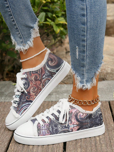 European and American Style Printed Canvas Sneakers: Fashionable Plus Size Women Shoes