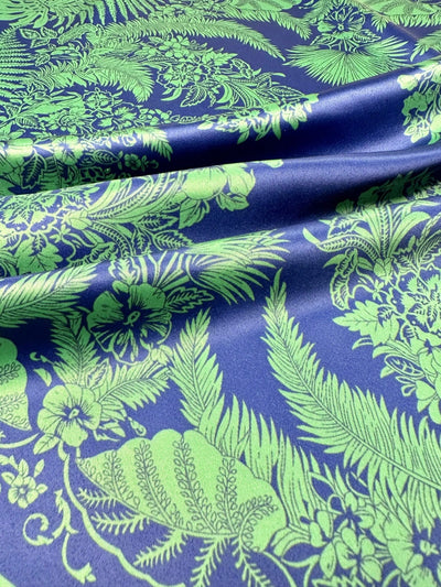 Chic Tropical Leaf Print Square Scarf - Stylish Neckerchief Bandana for Women