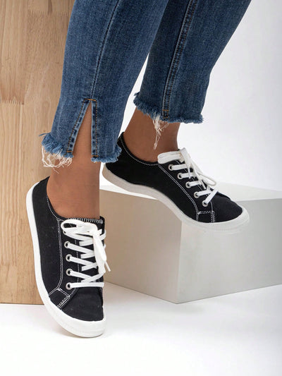 Step Out in Style: Women's Fashionable Lace-Up Sports Shoes