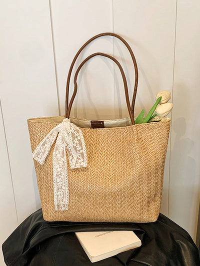 Discover the perfect blend of style and functionality with our Chic Forest Style Women's Tote Bag. Designed for lightness and convenience, this bag is ideal for travel and shopping. Add a touch of elegance to your wardrobe with this must-have tote bag.