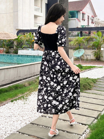 Floral Dream: Elegant Summer Holiday Dress with Puff Sleeves